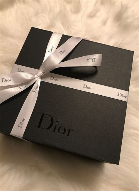 dior packaging box